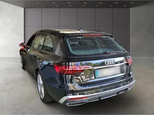 Gebraucht Audi A4 S-Line 204 PS (150 kW) 2024 Mythosschwarz metallic Kombi