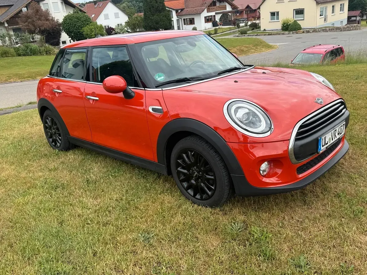 Gebraucht Mini ONE 102 PS (75 kW) 2019 Orange Kleinwagen