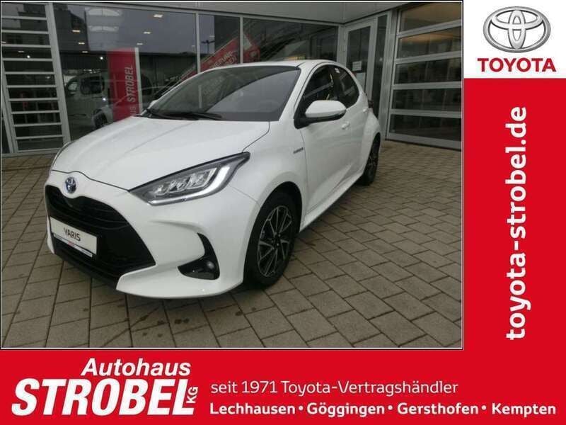 Schneeweiß Gebraucht 2022 Toyota Yaris Hybrid Team Kleinwagen | 19.890 € (Fairer Preis) - Bild 1/4