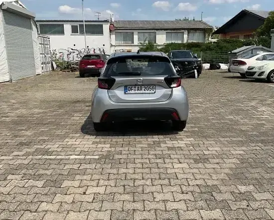 Gebraucht Mazda 2 Exclusive-Line 116 PS (85 kW) 2025 Silber Limousine