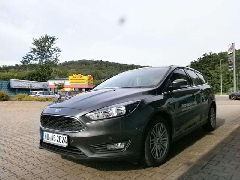Magnetic grau metallic Gebraucht 2018 Ford Focus Cool & Connect Kombi | 11.500 € (Fairer Preis) - Bild 1/4