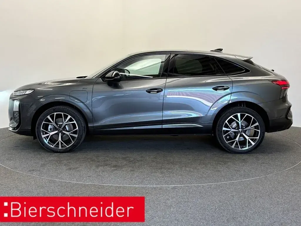 Gebraucht Audi Q3 Sportback Sport 272 PS (200 kW) 2026 Grau SUV
