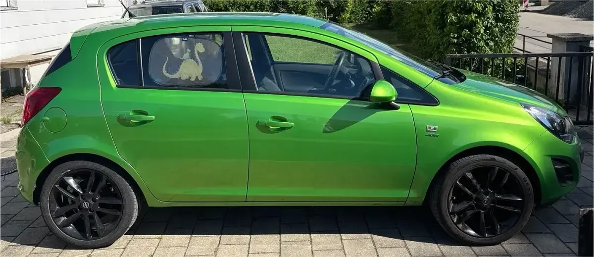 Gebraucht Opel Corsa 87 PS (63 kW) 2014 Grün Kleinwagen
