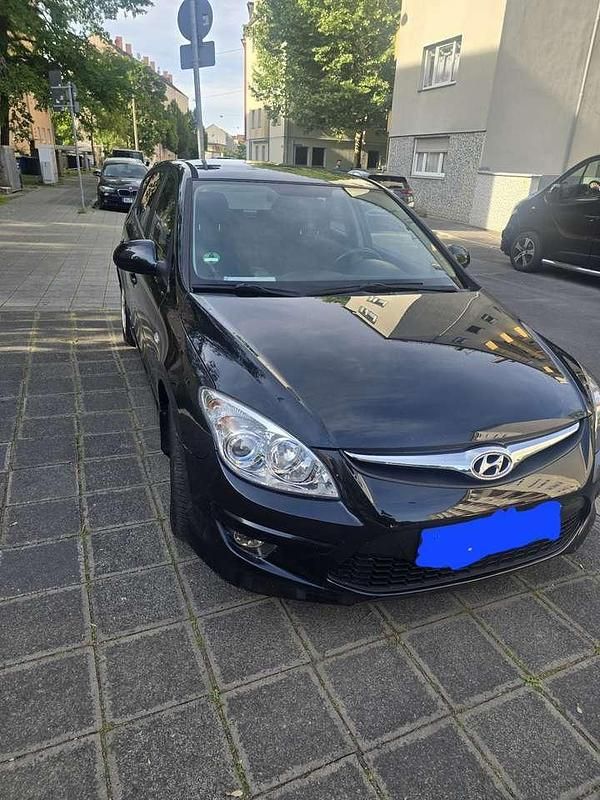 Gebraucht 2012 Hyundai i30 Edition Limousine | 4.200 € (Guter Preis) - Bild 1/1