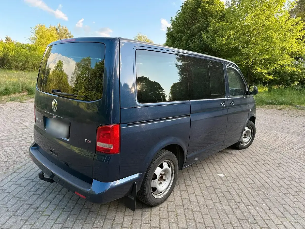 Gebraucht VW Multivan Highline 180 PS (132 kW) 2011 Blau Van / Kleinbus