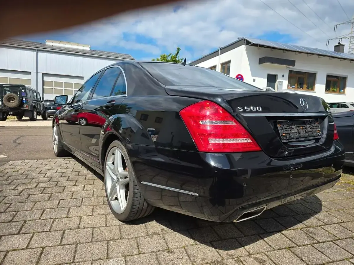 Gebraucht Mercedes S500 AMG 387 PS (284 kW) 2010 Schwarz Limousine