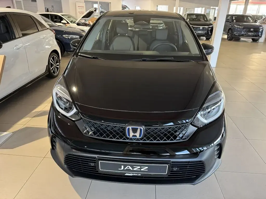 Neu Honda Jazz Elegance 107 PS (78 kW) 2026 Schwarz Kleinwagen