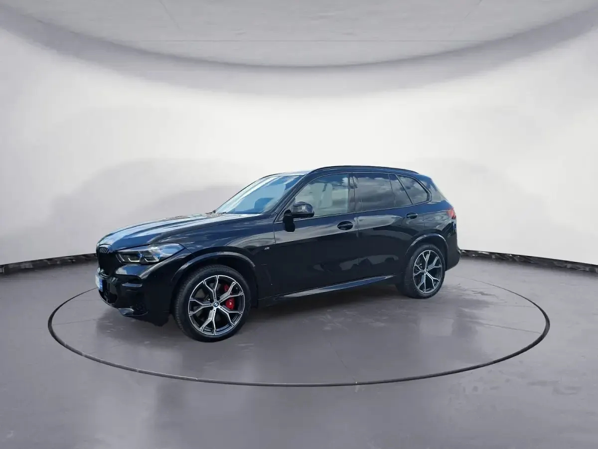 Gebraucht BMW X5 Performance 530 PS (389 kW) 2023 Schwarz SUV