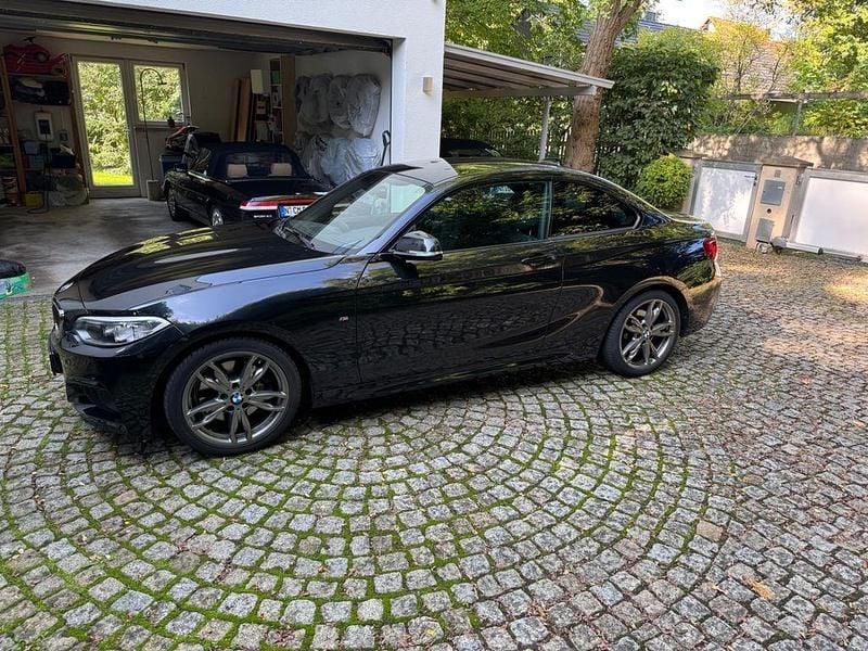 Schwarz Gebraucht 2015 BMW 228 M Sport Coupé | 17.900 € (Fairer Preis) - Bild 1/4