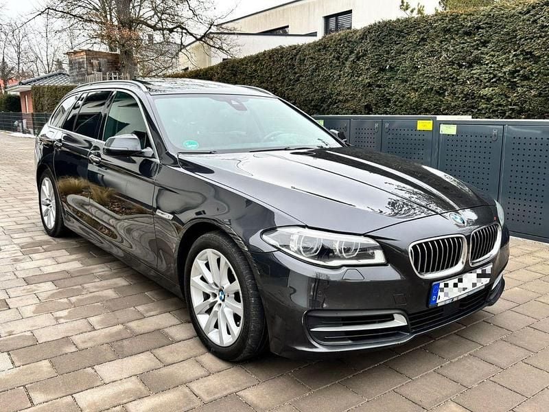 Gebraucht BMW 535 Luxury Line 313 PS (230 kW) 2014 Grau Kombi