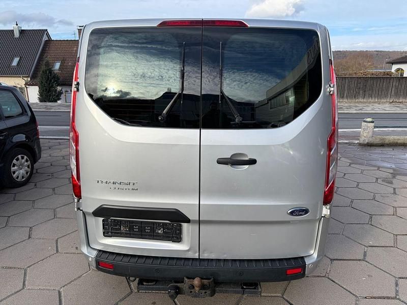 Gebraucht Ford Transit Custom Trend 131 PS (96 kW) 2021 Grau Van / Kleinbus