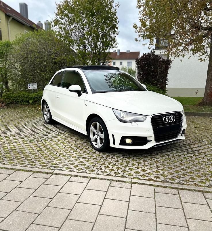 Weiß Gebraucht 2012 Audi A1 S-Line Kleinwagen | 13.000 € - Bild 1/4
