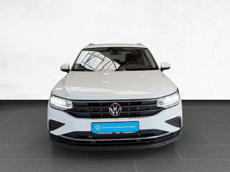 Gebraucht VW Tiguan Move 150 PS (110 kW) 2023 Weiß SUV