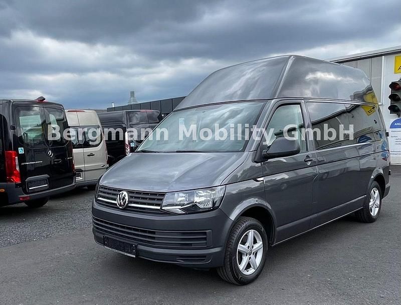 Gebraucht VW Transporter 102 PS (75 kW) 2016 Indiumgrau Van