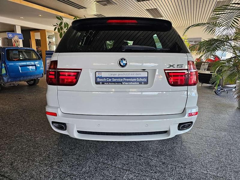 Gebraucht BMW X5 306 PS (225 kW) 2011 Alpinweiss iii SUV