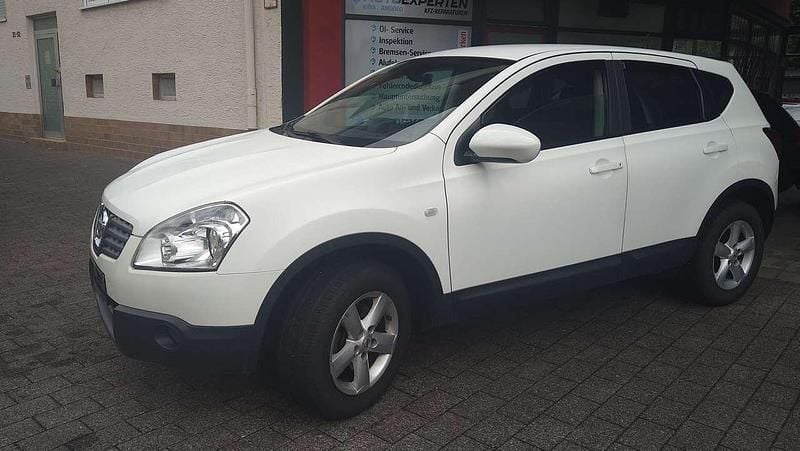 Weiß Gebraucht 2007 Nissan Qashqai SUV | 4.900 € (Guter Preis) - Bild 1/4
