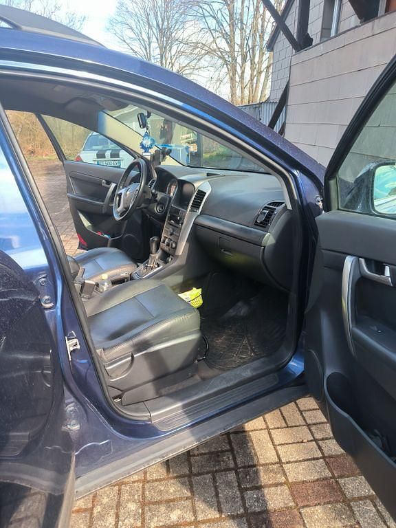 Blau Gebraucht 2007 Chevrolet Captiva LS SUV | 3.500 € (Fairer Preis) - Bild 1/4