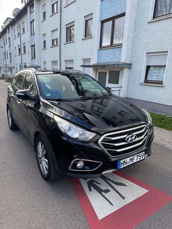 Gebraucht Hyundai ix35 Trend 184 PS (135 kW) 2012 Schwarz SUV