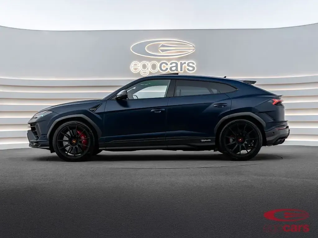 Usata Lamborghini Urus 666 CV (489 kW) 2024 Blu SUV