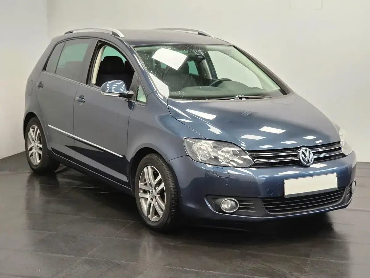 Gebraucht VW Golf Plus Cross Comfortline 105 PS (77 kW) 2009 Blau Limousine