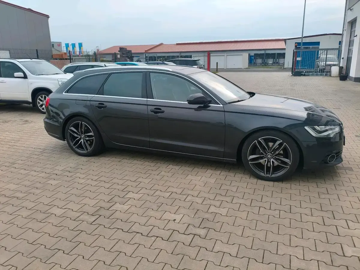 Używany Audi A6 204 KM (150 kW) 2013 Szary Kombi