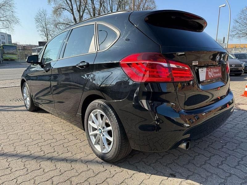 Gebraucht BMW 218 Advantage 136 PS (100 kW) 2017 Schwarz Van / Kleinbus