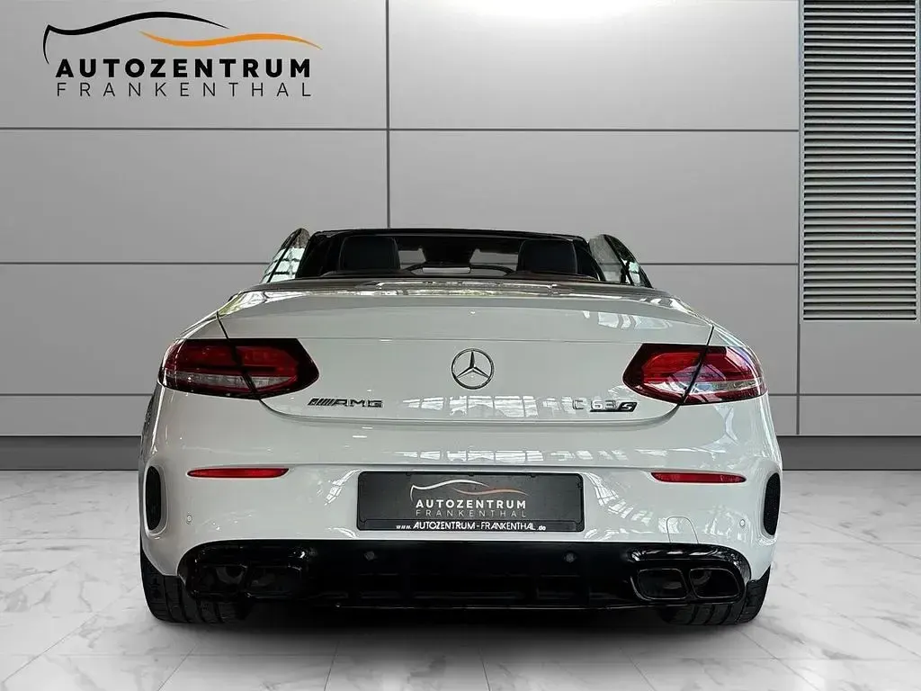 Gebraucht Mercedes C63 AMG AMG 510 PS (375 kW) 2022 Polarweiss Cabrio
