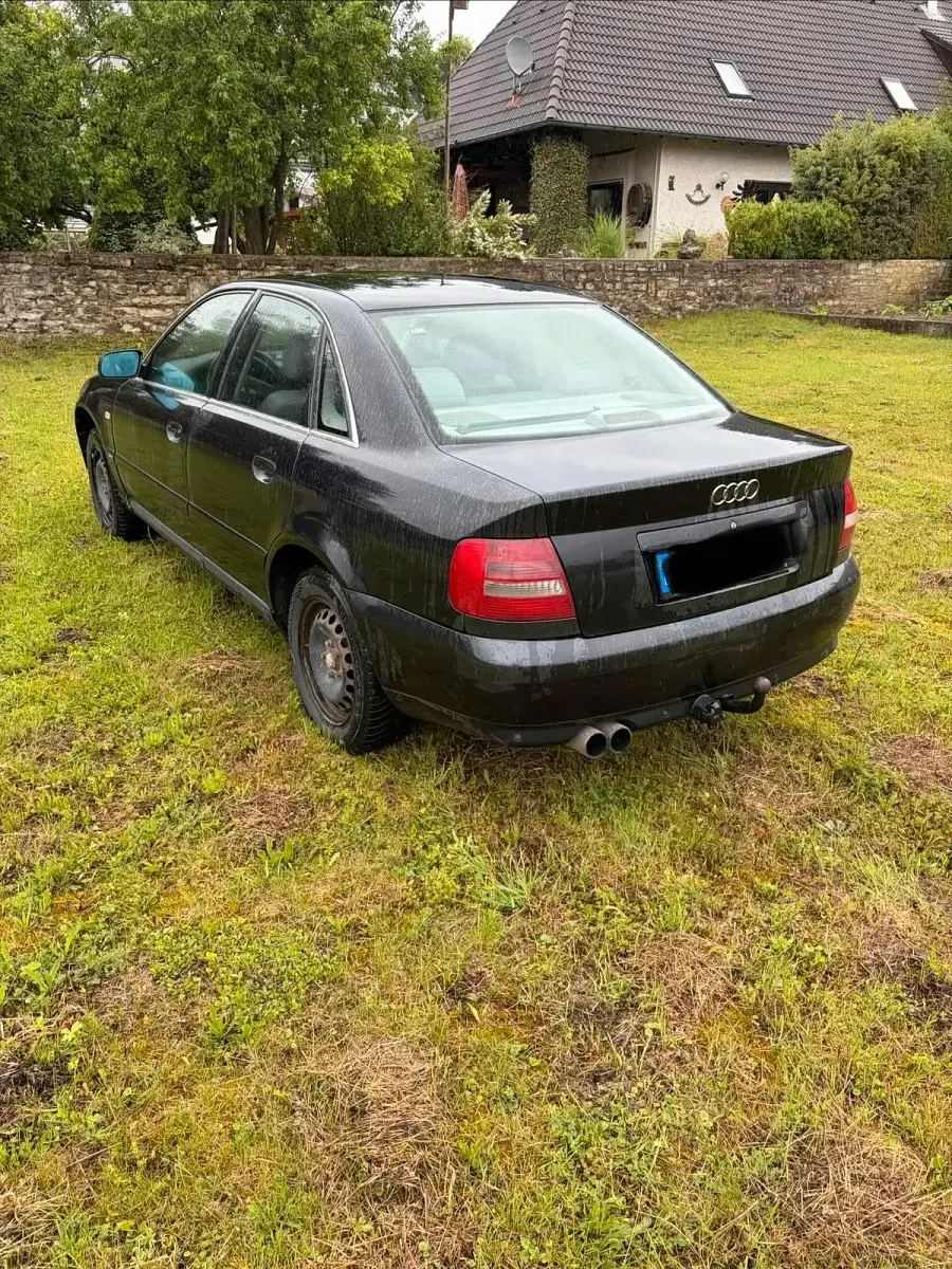 Gebraucht Audi A4 150 PS (110 kW) 1999 Schwarz Limousine