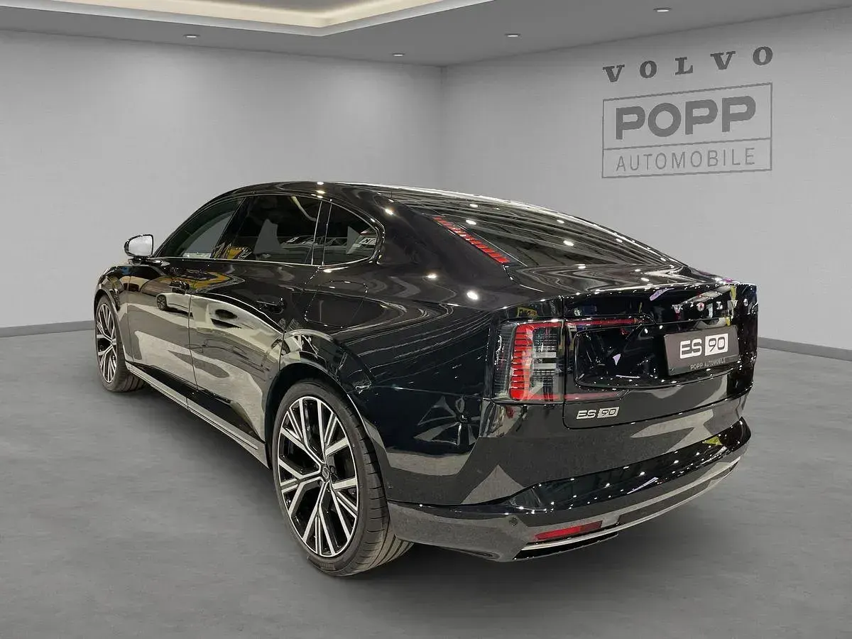 Gebraucht Volvo ES90 Ultra 244 kW (333 PS) 2026 Onyx black Limousine