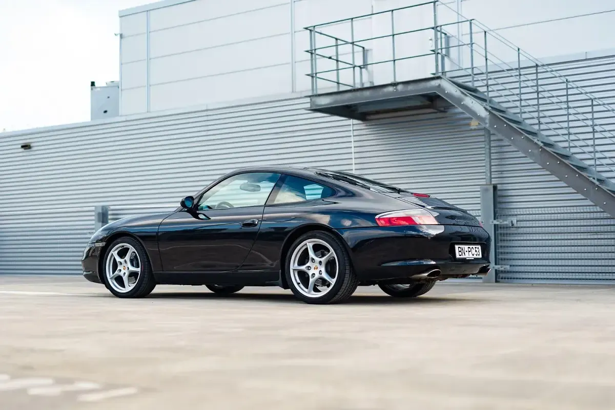 Gebraucht Porsche 911 Carrera 320 PS (235 kW) 2002 Schwarz Coupé