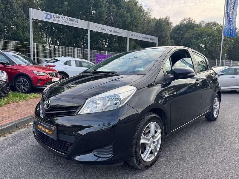 Schwarz Gebraucht 2012 Toyota Yaris Cool Kleinwagen | 6.990 € (Fairer Preis) - Bild 1/4