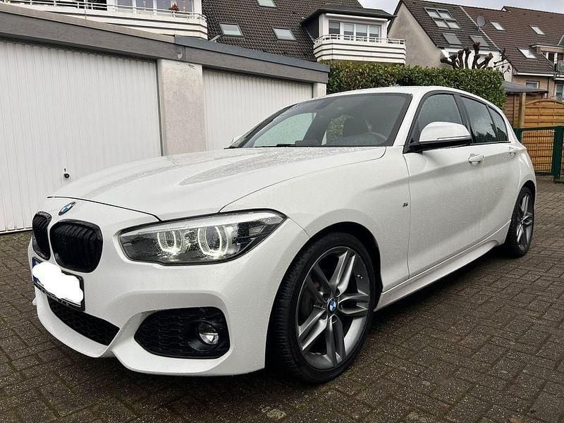 Gebraucht BMW 118 M Sport 136 PS (100 kW) 2017 Weiß Kleinwagen