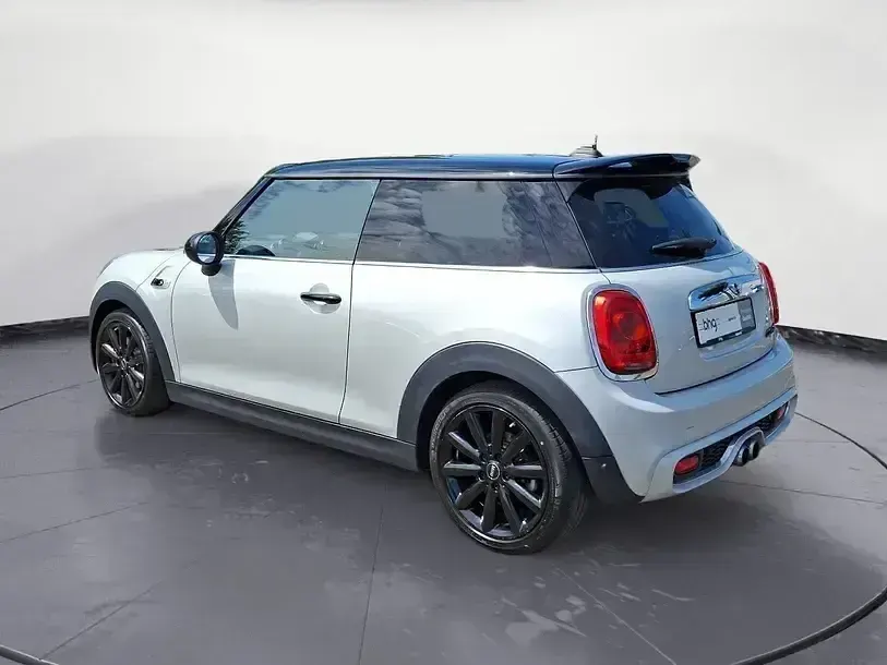 Gebraucht Mini Cooper S Business 192 PS (141 kW) 2018 Silber Kleinwagen