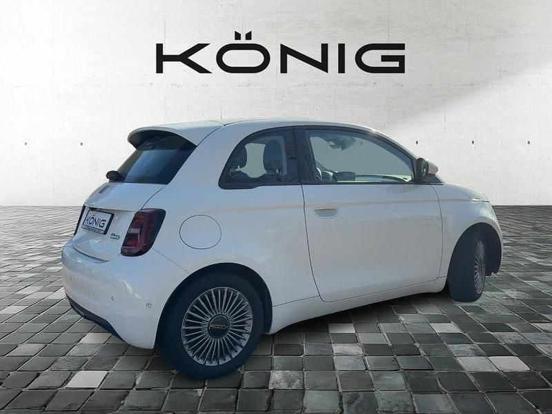 Gebraucht Fiat 500e 86 kW (118 PS) 2023 Weiß Kleinwagen