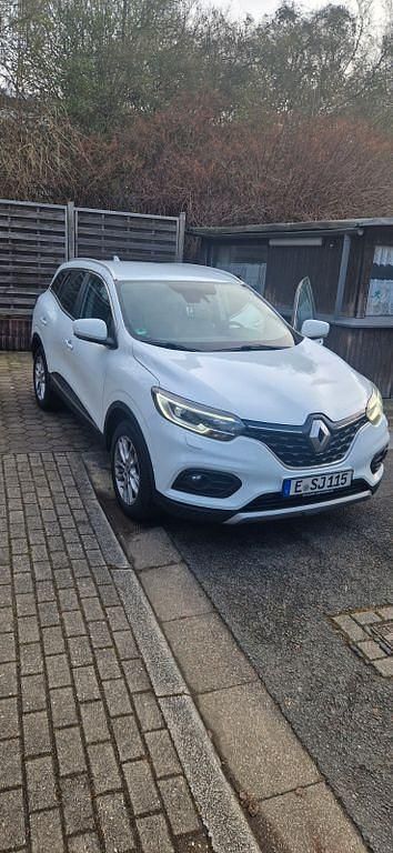 Weiß Gebraucht 2019 Renault Kadjar Techno SUV | 11.999 € (Superpreis) - Bild 1/4