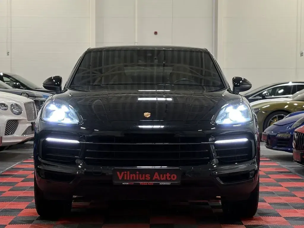 Gebraucht Porsche Cayenne 340 PS (250 kW) 2021 Schwarz SUV