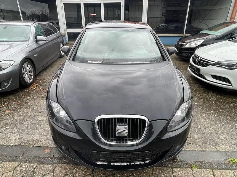 Gebraucht Seat Leon Style 125 PS (91 kW) 2011 Schwarz Limousine