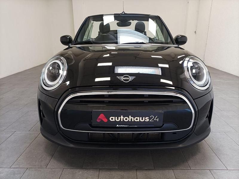 Gebraucht Mini ONE Essential 102 PS (75 kW) 2022 Schwarz Kleinwagen