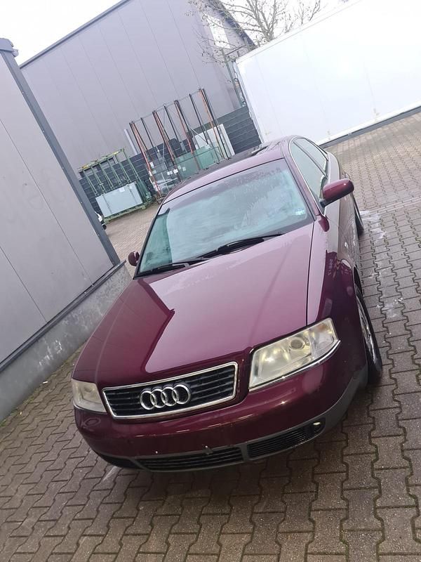 Second-hand Audi A6 121 CP (88 kW) 1997 Roșu Berlinǎ