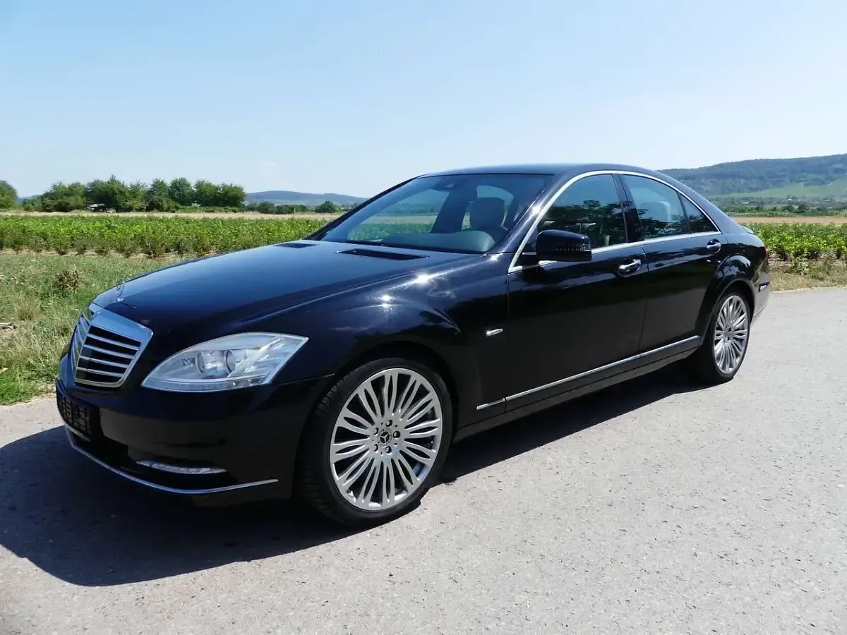 Gebraucht Mercedes S400 279 PS (205 kW) 2010 Obsidianschwarz  metalliclack Limousine