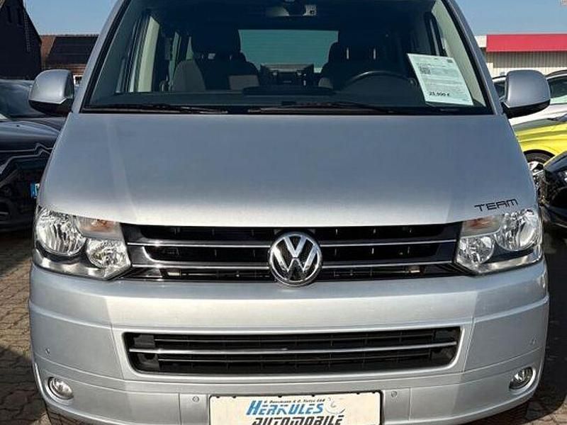 Second-hand VW Multivan 103 CP (75 kW) 2011 Andere Monovolum