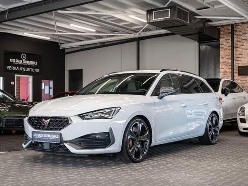 Gebraucht Cupra Leon VZ 375 PS (275 kW) 2022 Weiß Kombi