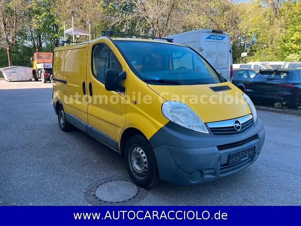 Gebraucht Opel Vivaro 114 PS (83 kW) 2008 Gelb Van / Kleinbus