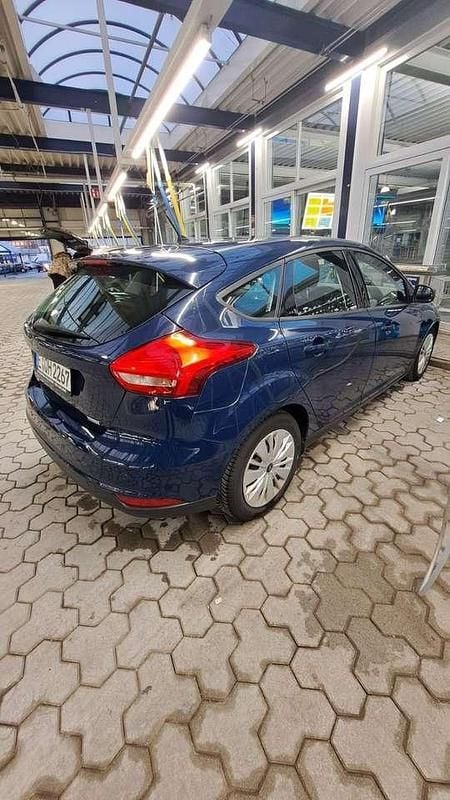 Gebraucht Ford Focus Trend 101 PS (74 kW) 2015 Kombi