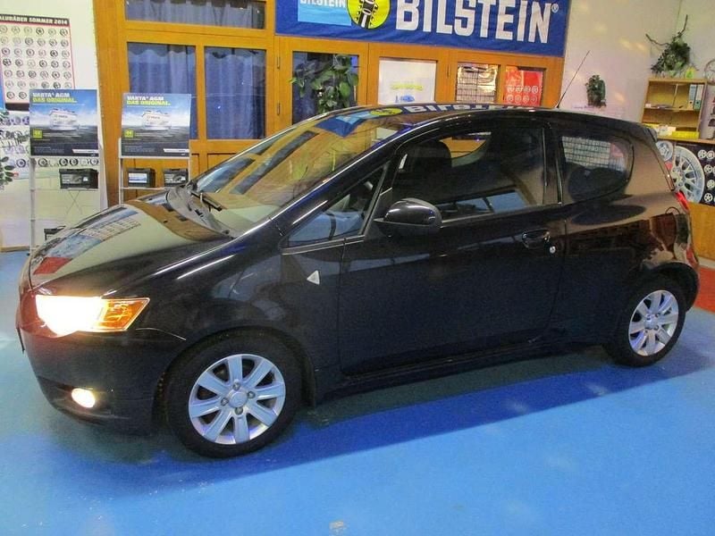 Schwarz Gebraucht 2010 Mitsubishi Colt Motion Limousine | 2.450 € (Fairer Preis) - Bild 1/4