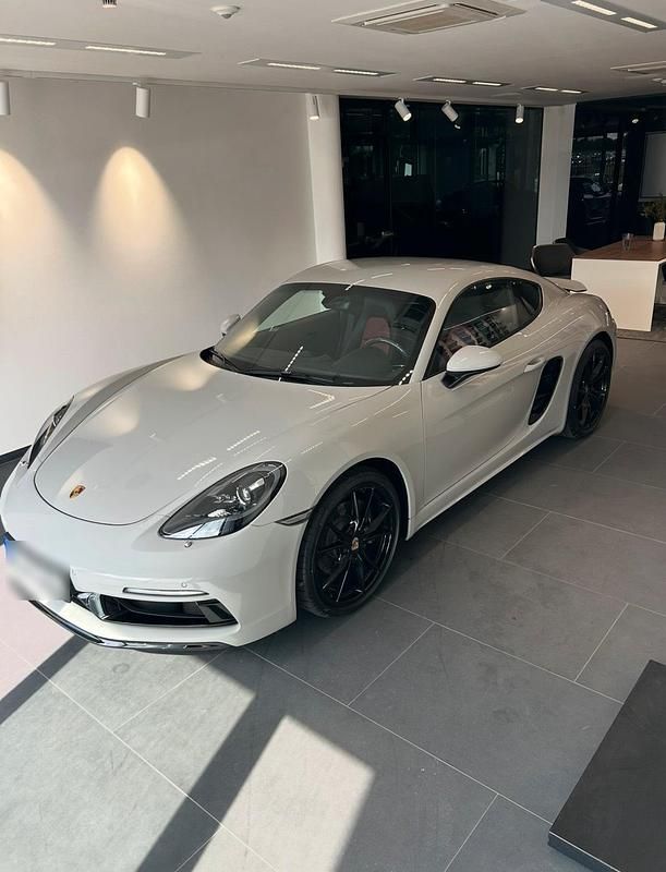 Gebraucht Porsche 718 Cayman 300 PS (220 kW) 2019 Andere farben Coupé