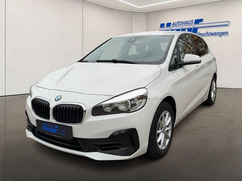 Weiß Gebraucht 2018 BMW 218 Kombi | 16.990 € (Fairer Preis) - Bild 1/4