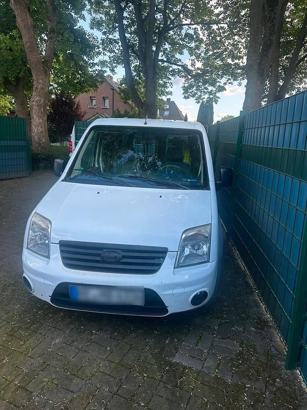 Second-hand Ford Focus 110 CP (80 kW) 2011 Alb Monovolum