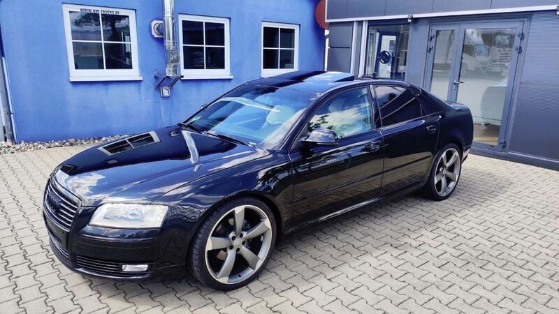 Schwarz Gebraucht 2007 Audi A8 Sport Limousine | 8.900 € (Etwas zu teuer) - Bild 1/4