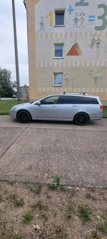 Gebraucht Honda Accord 190 PS (139 kW) 2003 Silber Kombi